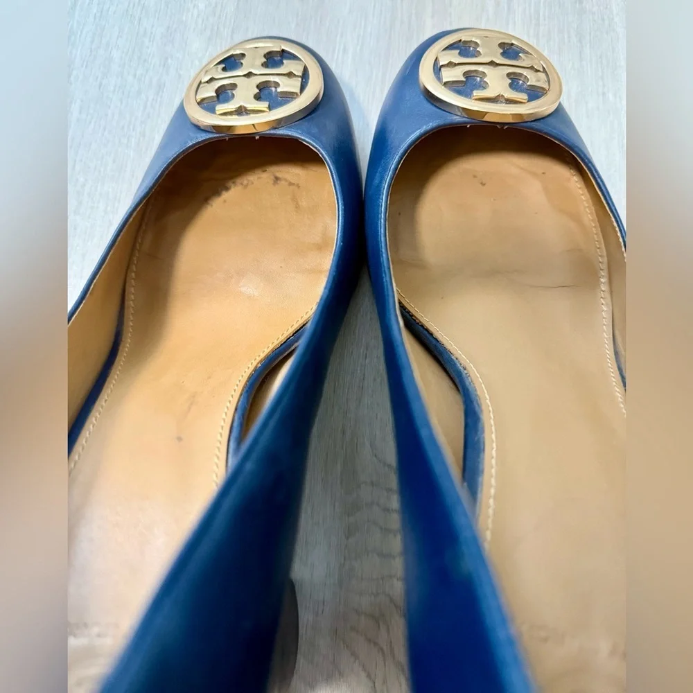 Tory Burch Chelsea pumps in Tory Navy Napa Leather Sz 9.5